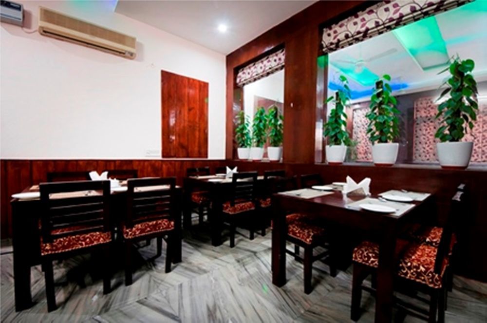 Hotel Olive & Blue - Govt Approved Hotel Near Delhi Airport Нью-Делі Екстер'єр фото