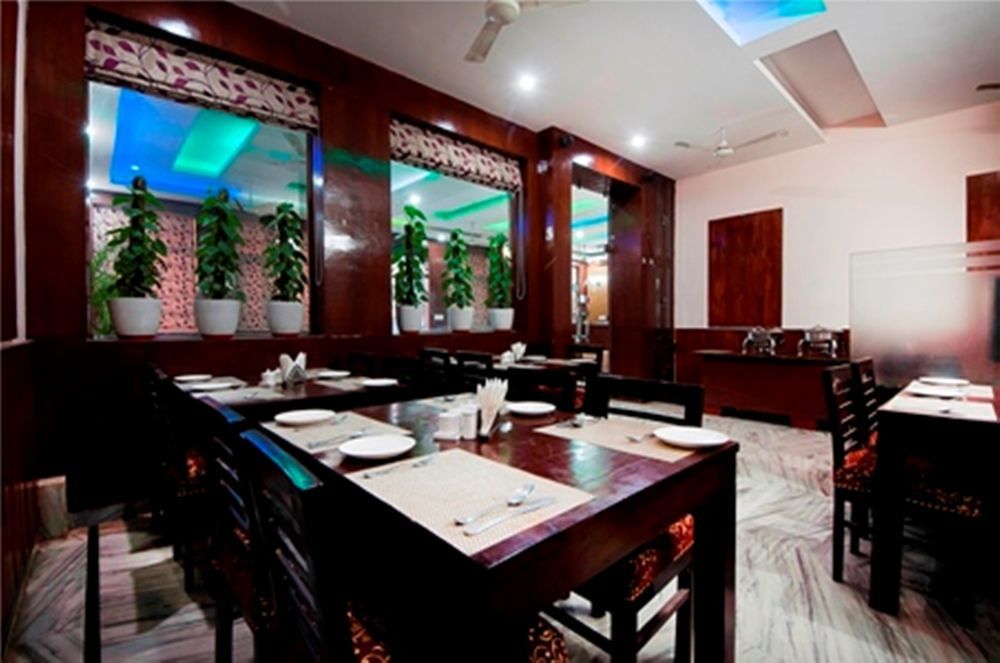 Hotel Olive & Blue - Govt Approved Hotel Near Delhi Airport Нью-Делі Екстер'єр фото