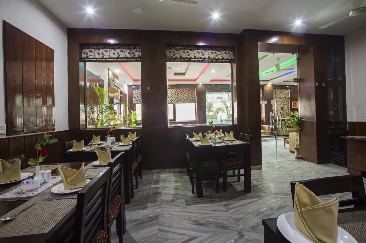 Hotel Olive & Blue - Govt Approved Hotel Near Delhi Airport Нью-Делі Екстер'єр фото