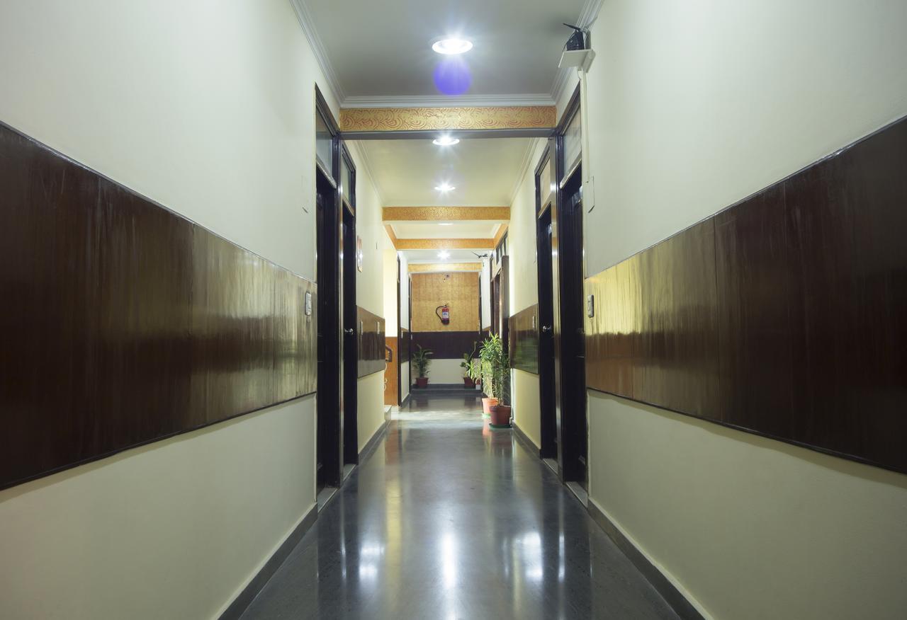 Hotel Olive & Blue - Govt Approved Hotel Near Delhi Airport Нью-Делі Екстер'єр фото