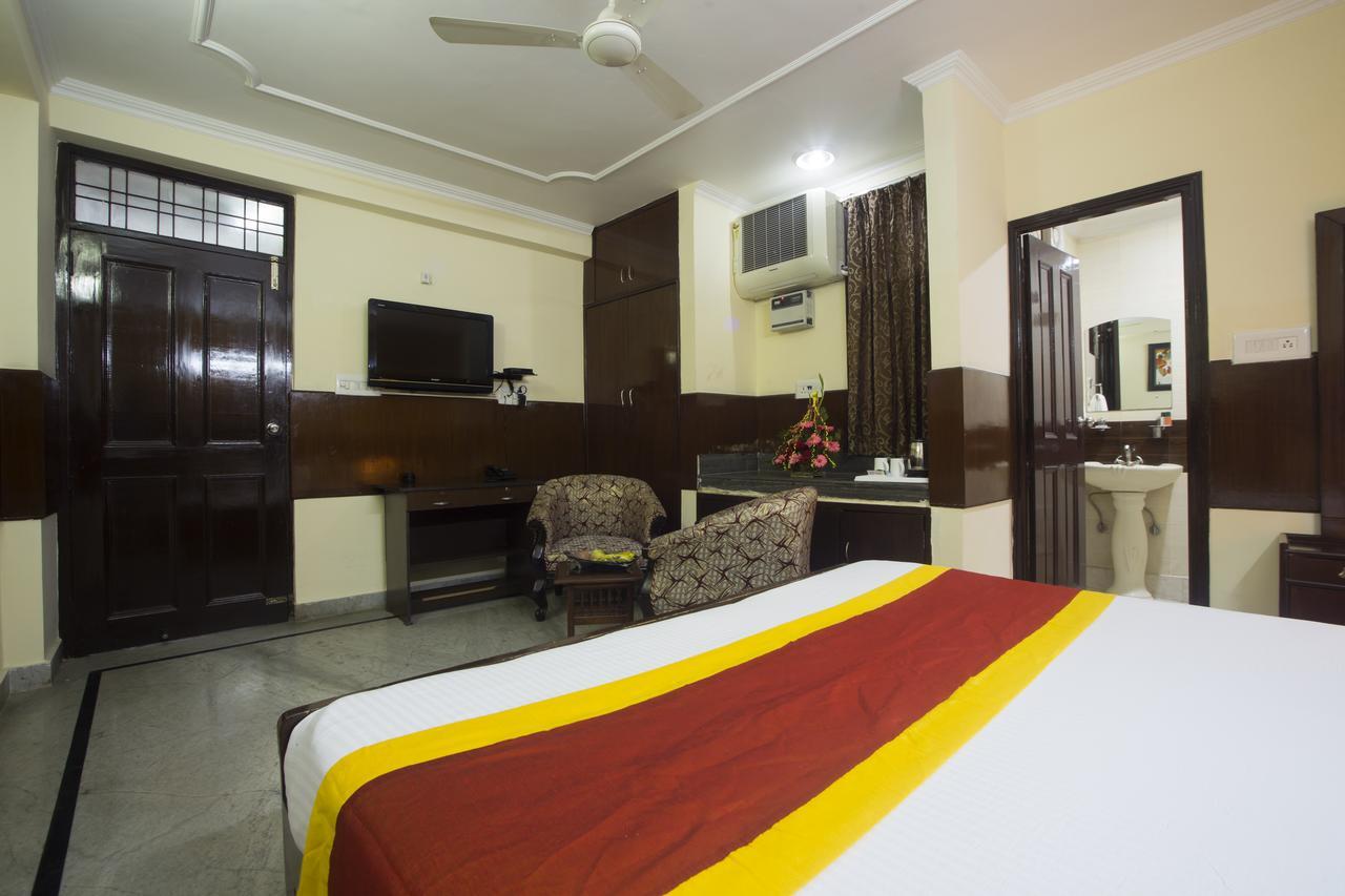 Hotel Olive & Blue - Govt Approved Hotel Near Delhi Airport Нью-Делі Екстер'єр фото